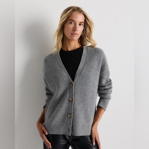 Quince Sweaters - NWT Quince Mongolian Cashmere Fisherman Boxy Cropped Cardigan Sweater